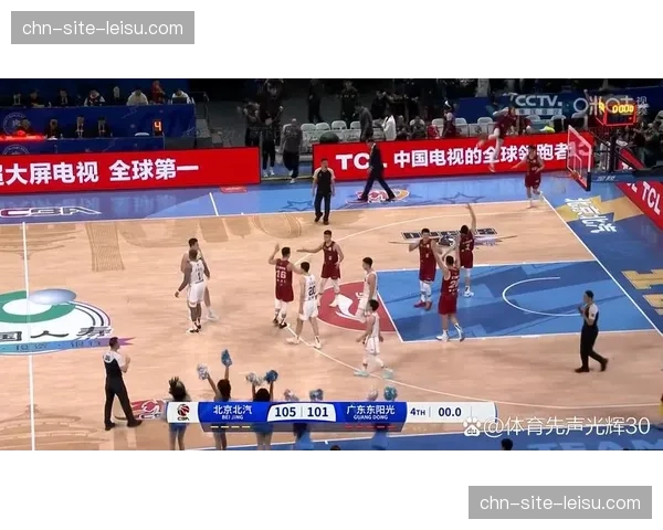 火箭客场105-101险胜黄蜂 年轻阵容战术执行力提升