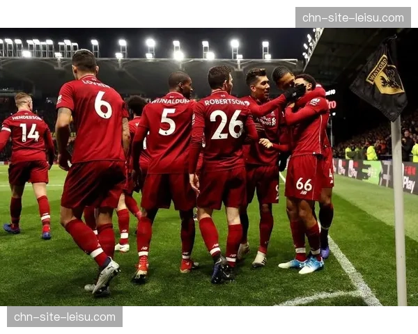 黄蜂教练临场调度灵活应对 联防时以罚球线策应破解